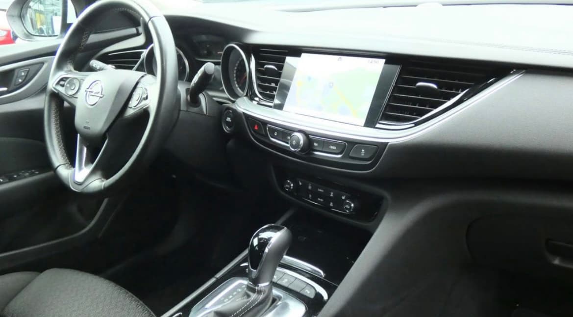 Опель Инсигния, 2019 - фото 7